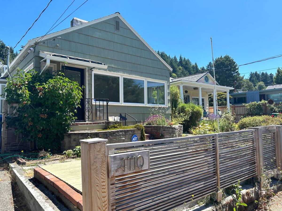House for rent at 4110 Beach Dr SW, Seattle, WA 98116