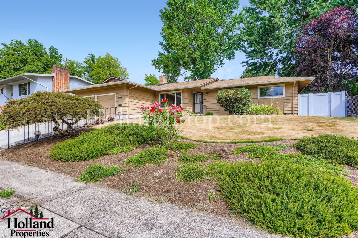 House for rent at 11975 SW Blakeney St, Beaverton, OR 97008
