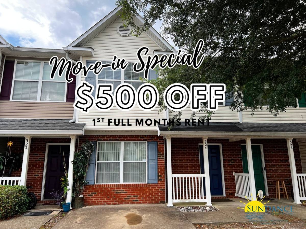 Townhouse for rent at 324 Crooked Pine Trail, Crestview, FL 32539