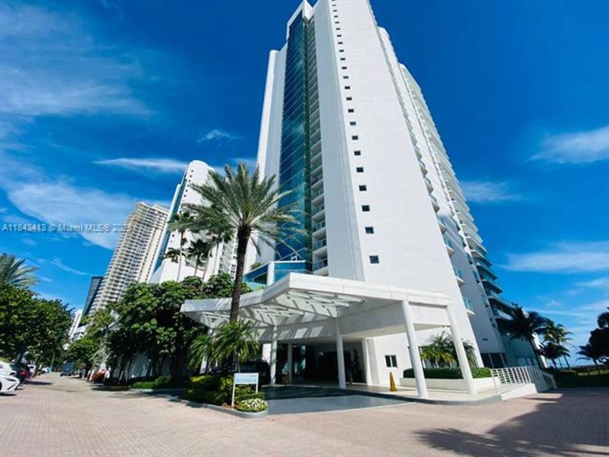Apartment for rent at 16445 Collins Ave Appt, North Miami Beach, FL 33160