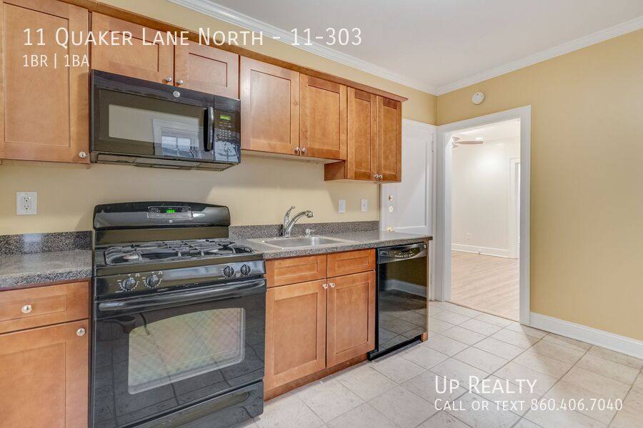 House for rent at 11 Quaker Lane N #303, West Hartford, CT 06119