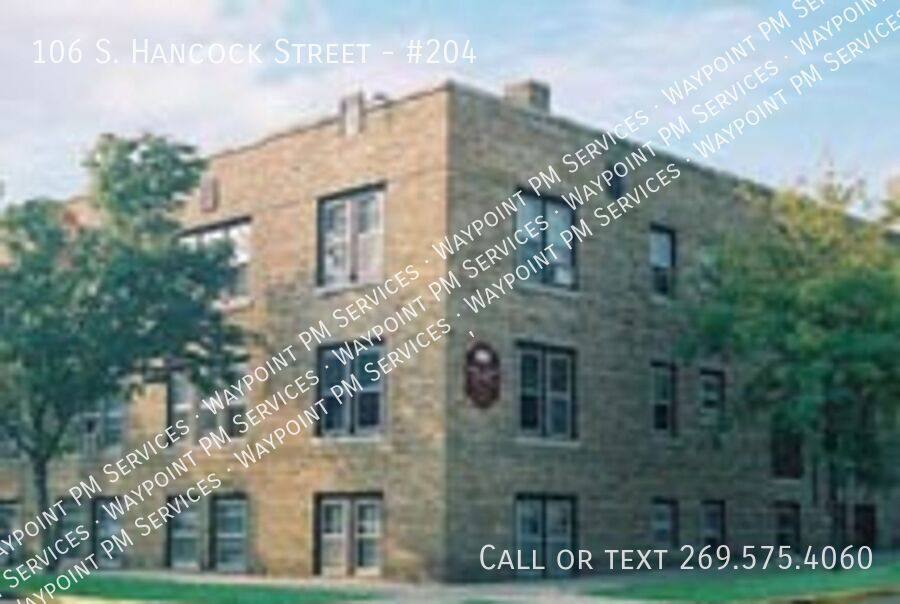 106 S Hancock St #204, Madison, WI 53703