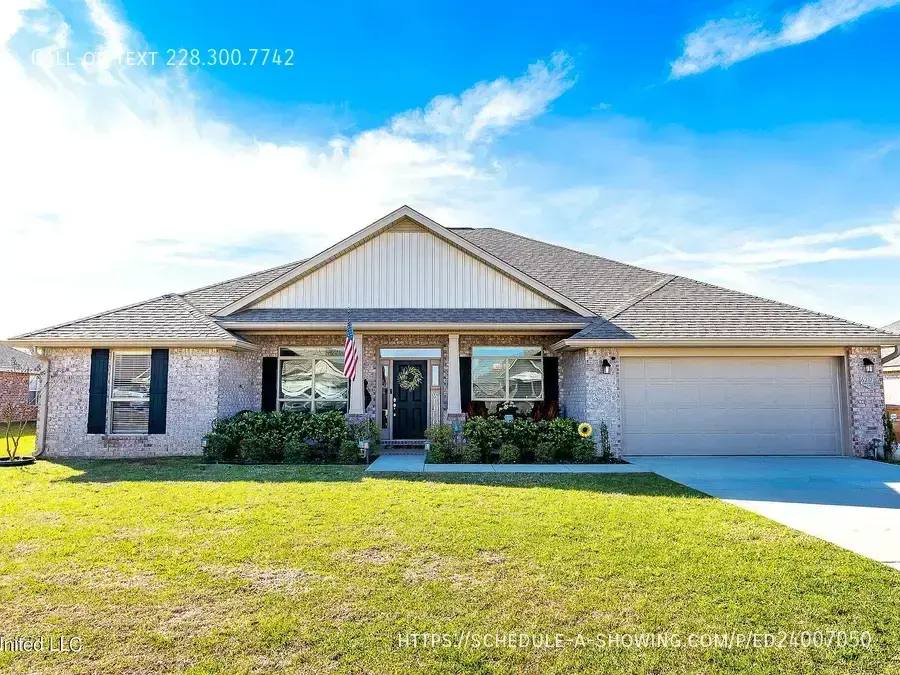 House for rent at 6217 Emerald Lake Dr, Biloxi, MS 39532