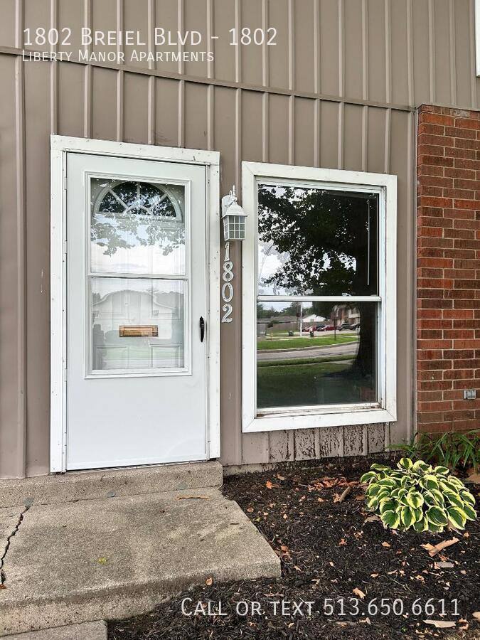 Townhouse for rent at 1802 Breiel Blvd, Middletown, OH 45044