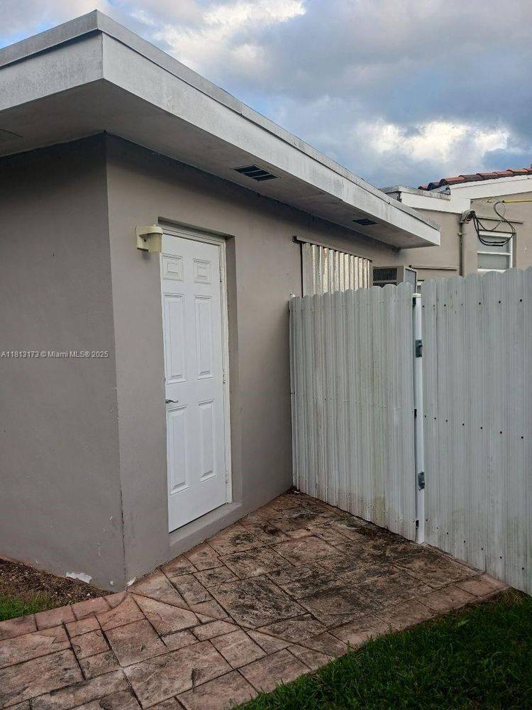 Apartment for rent at 8010 SW 19th St #ADU, Miami, FL 33155