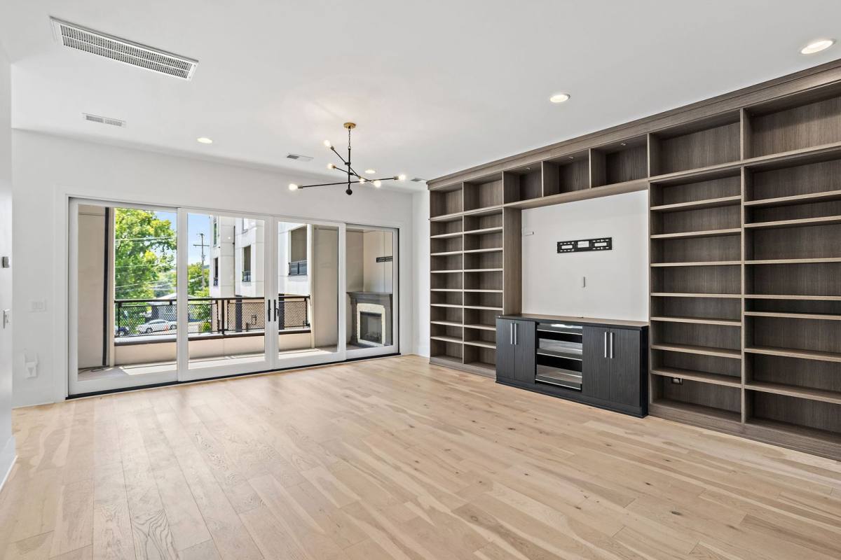 Townhouse for rent at 1242 2nd Ave S, Nashville, TN 37210