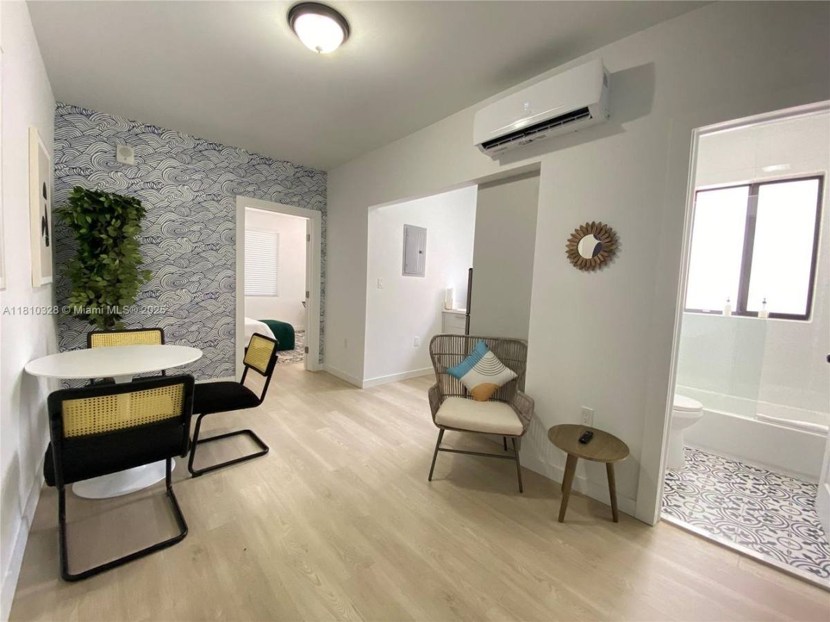 1553 SW 7th St #14-14, Miami, FL 33135
