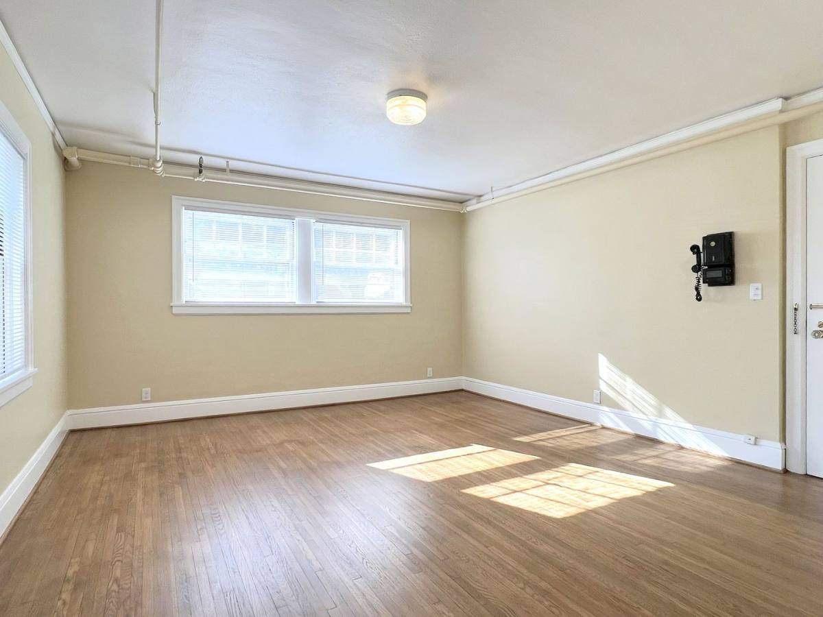 Apartment for rent at 2445 NW Northrup St, Portland, OR 97210
