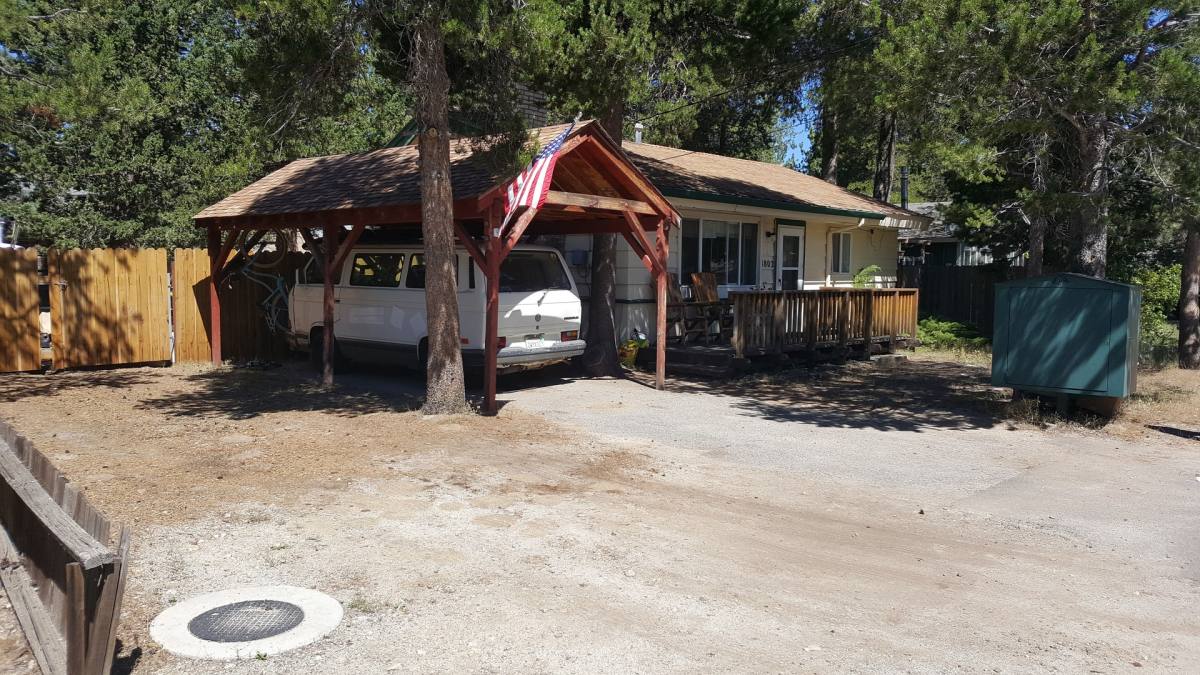 House for rent at 1802 Arrowhead Ave, South Lake Tahoe, CA 96150