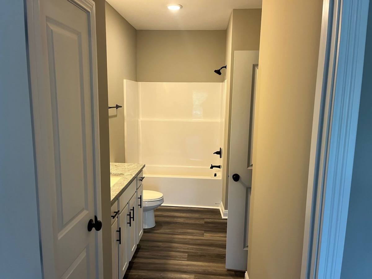 Apartment for rent at 1004 Coachman Dr, Richmond, KY 40475
