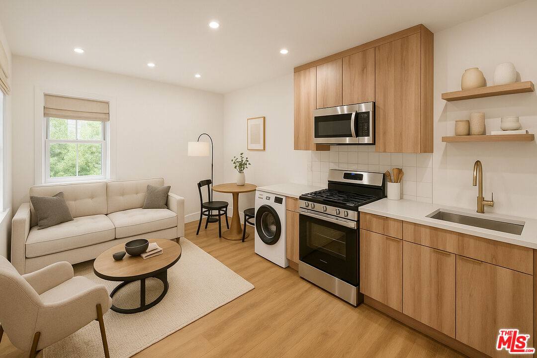 Apartment for rent at 5729 Carlton Way #1 4-1 4, Los Angeles, CA 90028