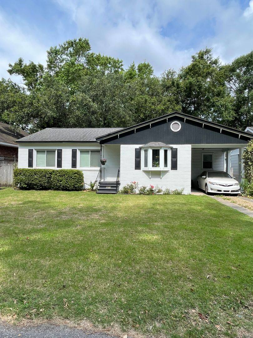 House for rent at 1211 Camellia Rd, Charleston, SC 29407
