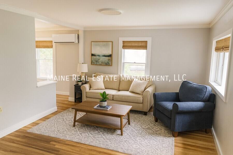 Apartment for rent at 1015 May St, Bangor, ME 04401