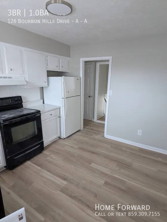 Townhouse for rent at 126 Bourbon Hills Dr - A #A, Paris, KY 40361