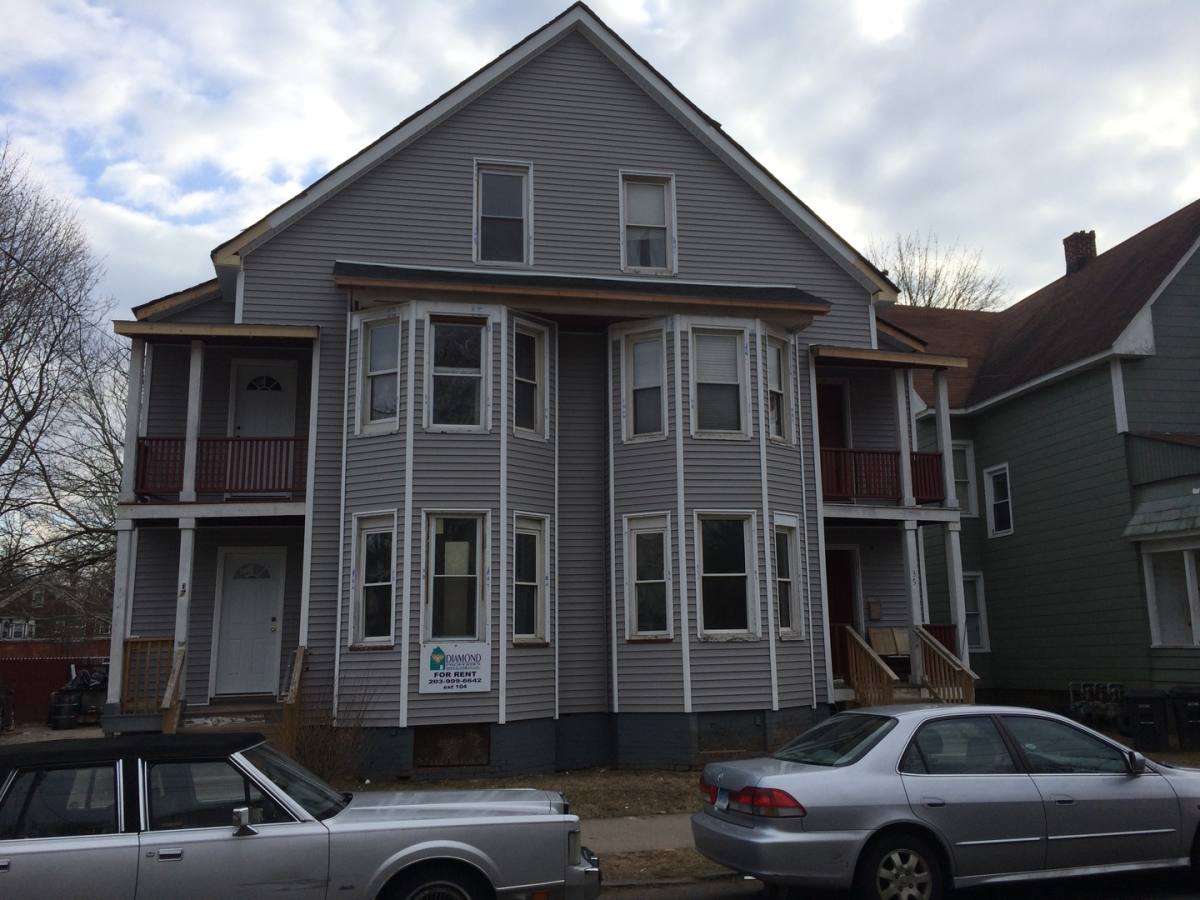 Apartment for rent at 35-37 Townsend St, New Haven, CT 06511