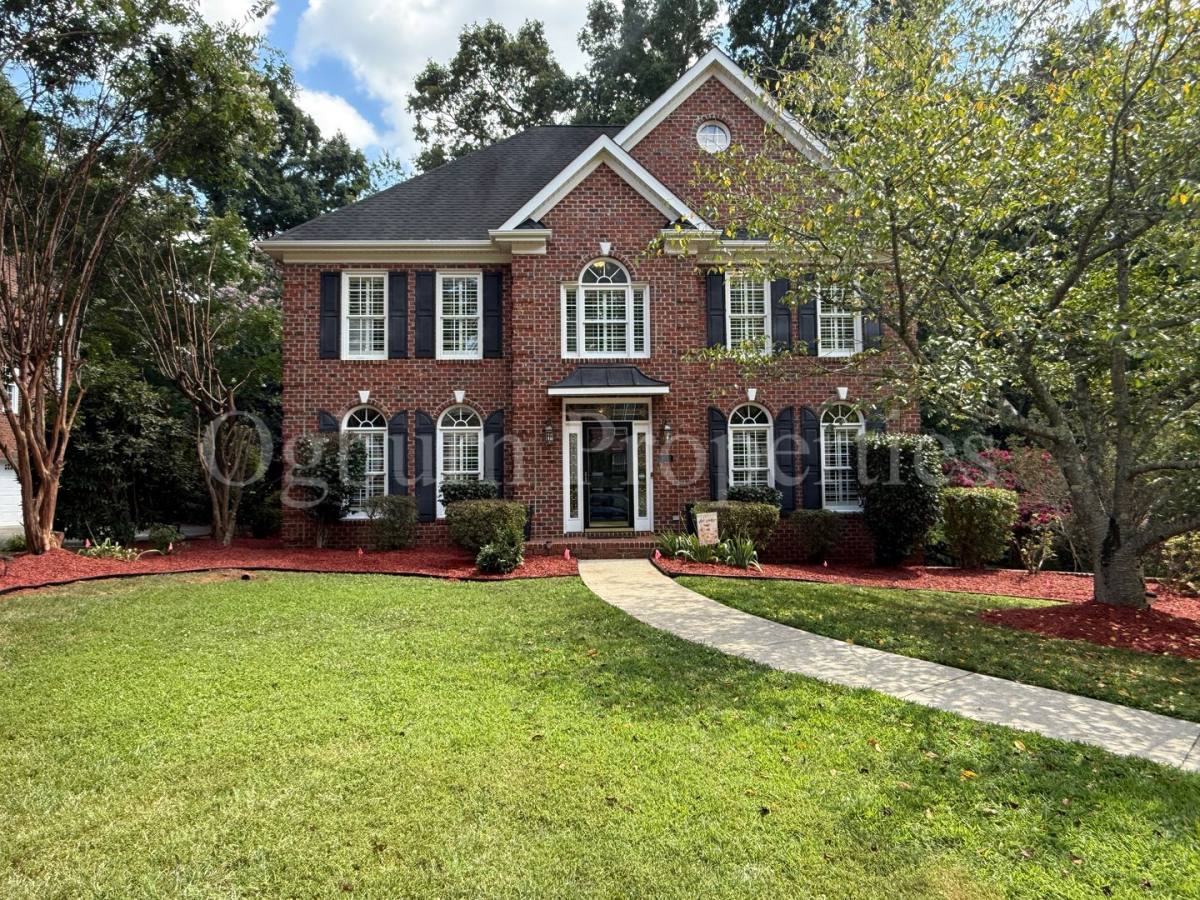 House for rent at 3712 Burbank Lane, Winston Salem, NC 27106