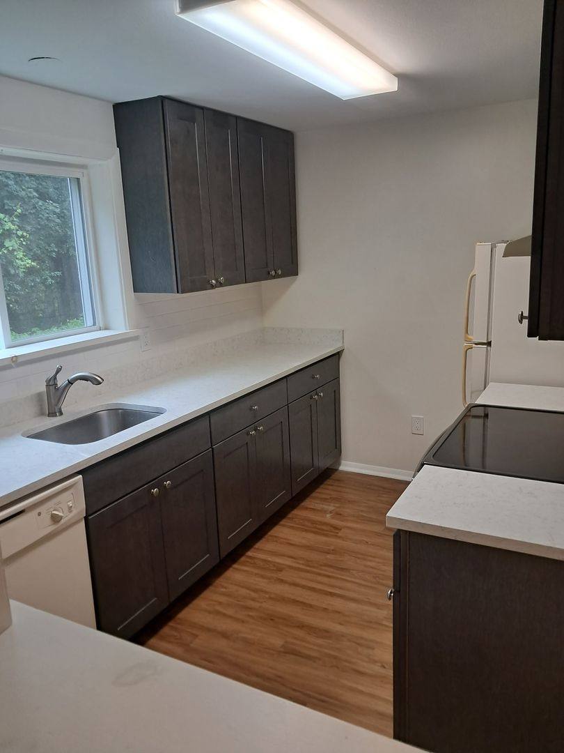 Apartment for rent at 16 N E Ave, Johnstown, NY 12095