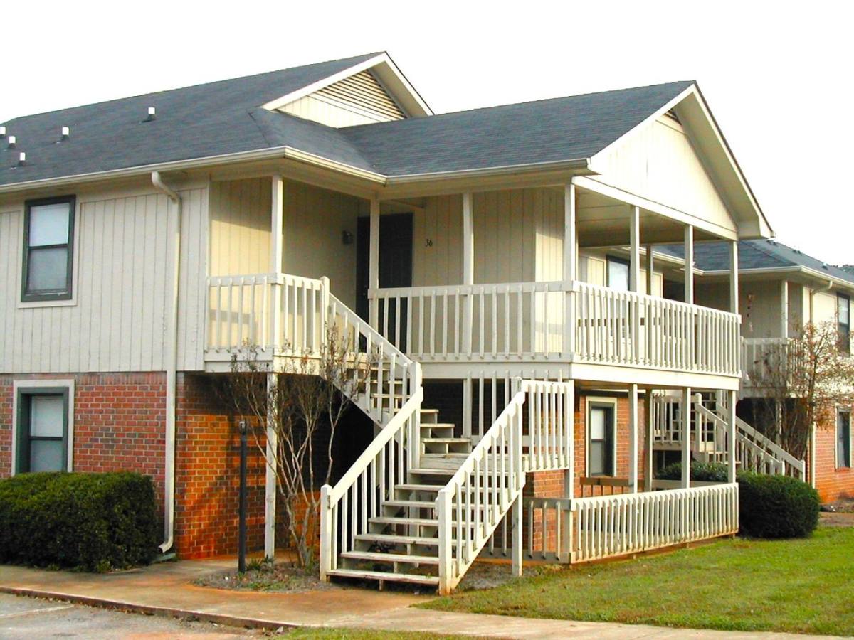 Apartment for rent at 780 Gaines School Rd, Athens, GA 30605