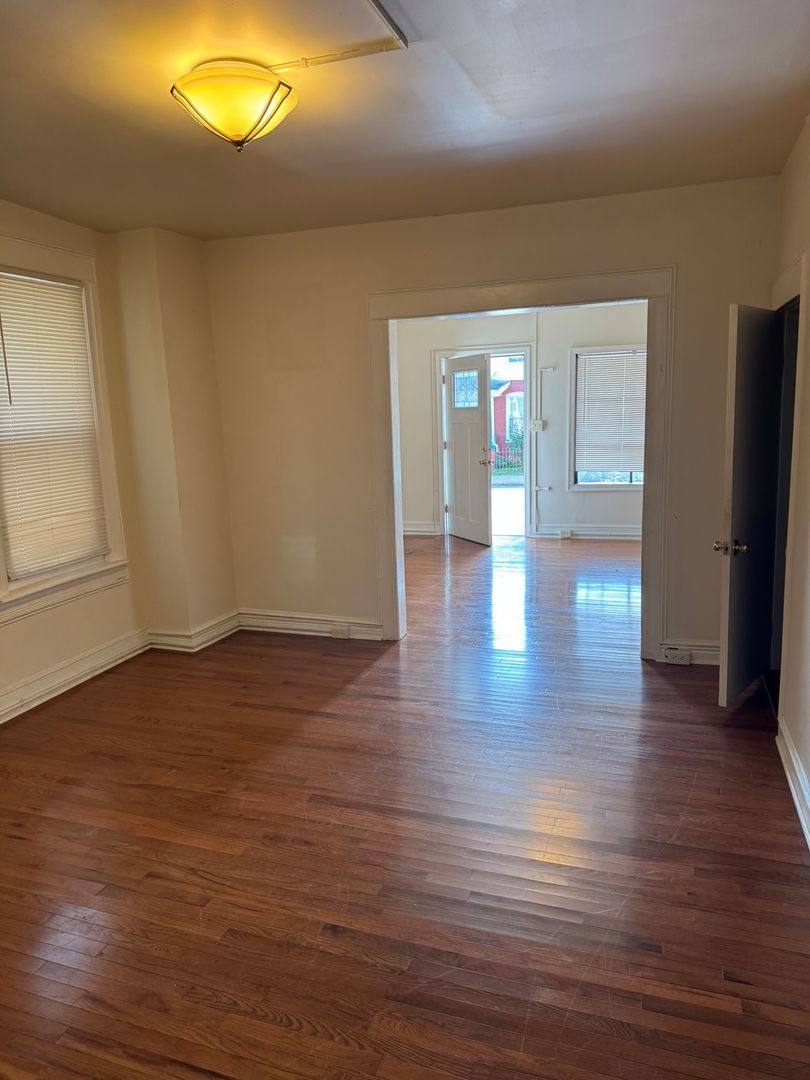 Apartment for rent at 337-339 S Burhans Blvd, Hagerstown, MD 21740
