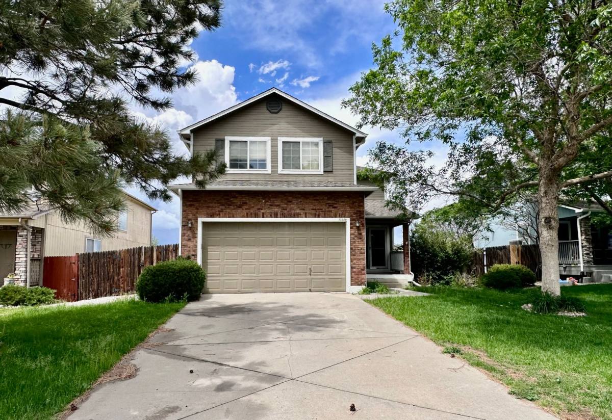 House for rent at 22329 E Princeton Dr, Aurora, CO 80018