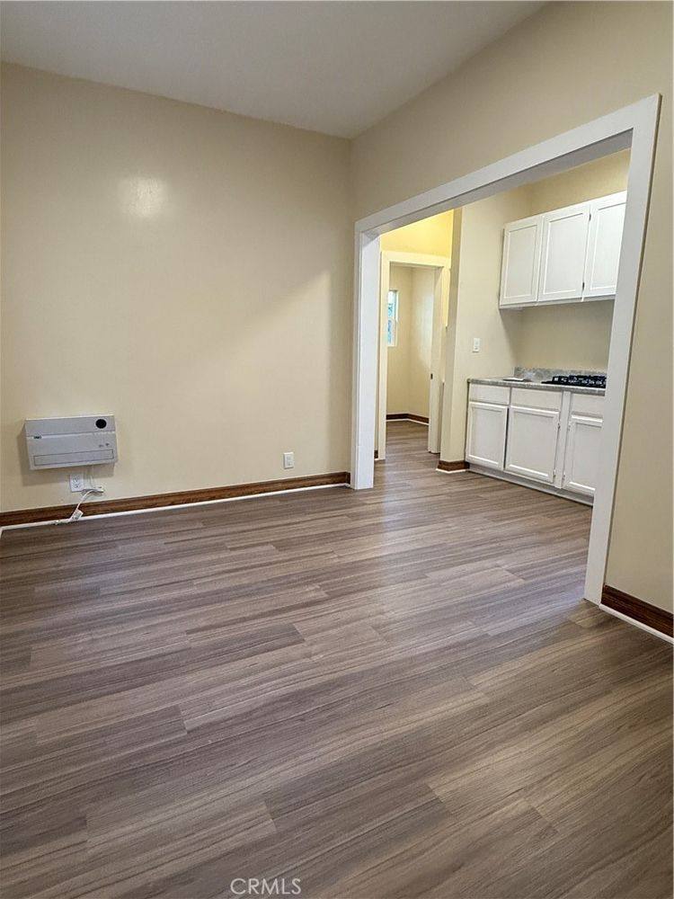 Apartment for rent at 1944 New England St, Los Angeles, CA 90007