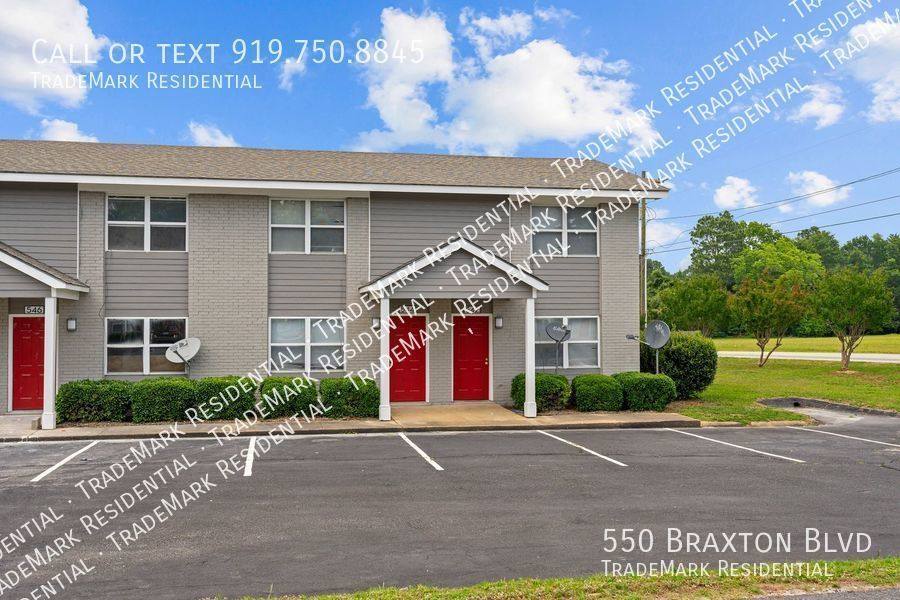 Townhouse for rent at 550 Braxton Blvd, Fayetteville, NC 28311