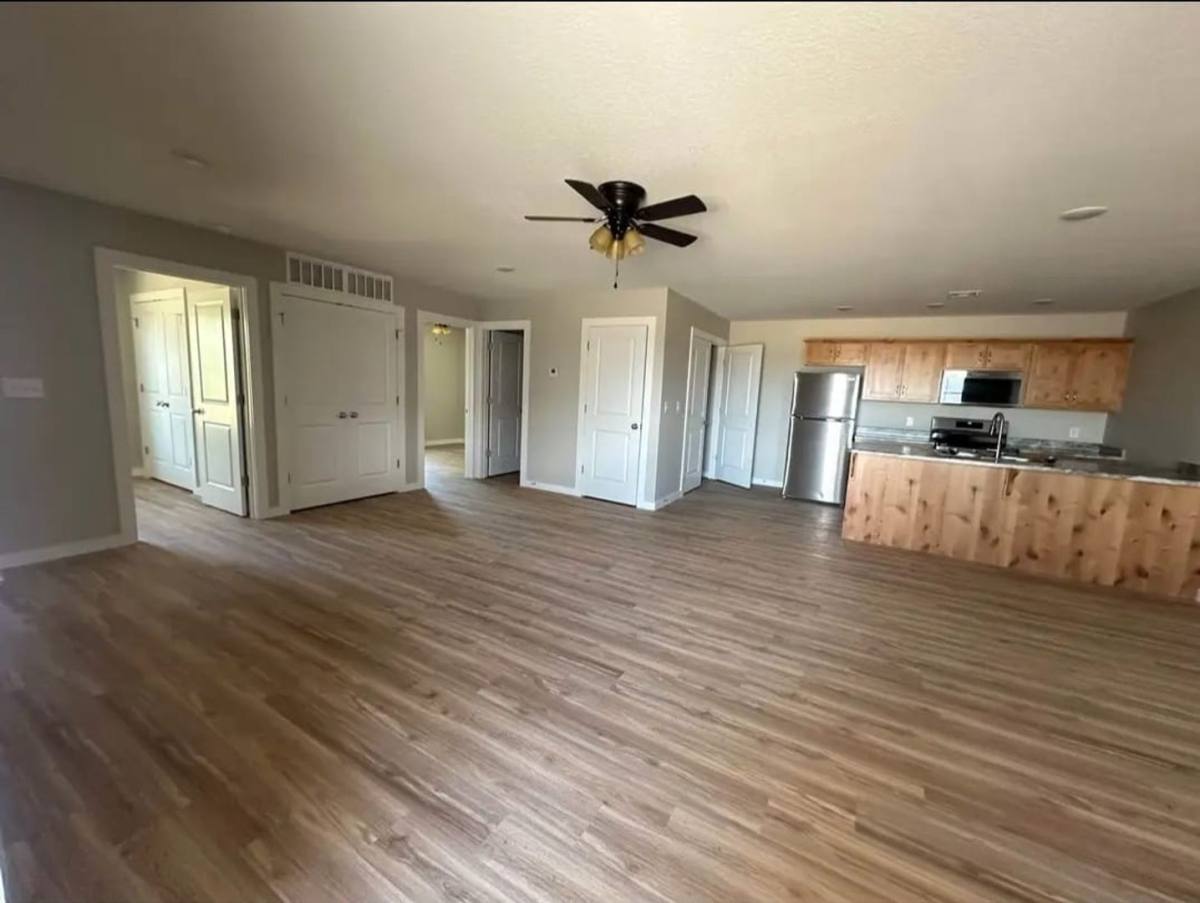 2901-2923 White Rock Rd, Carthage, MO 64836 - Apartment For Rent - Image 9