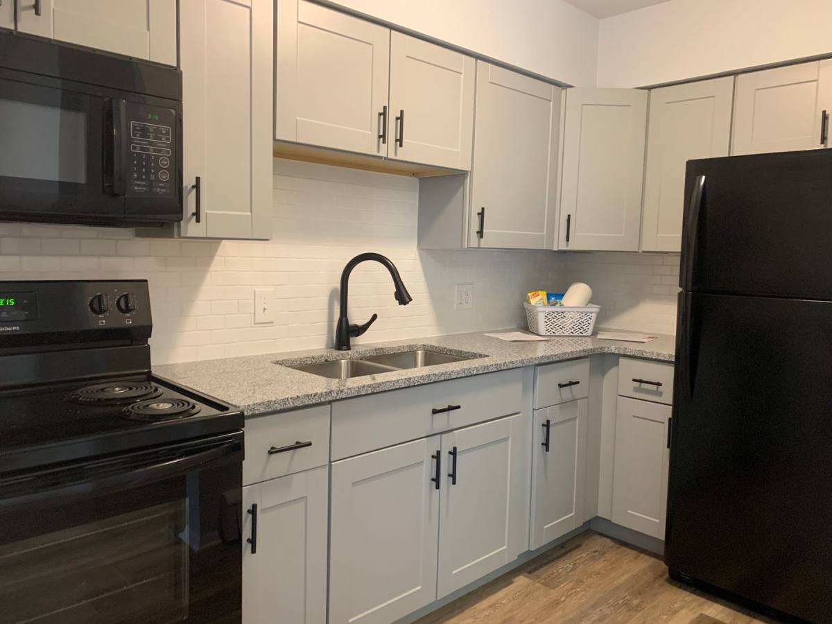 Apartment for rent at 1505 N Plum St, Springfield, OH 45504