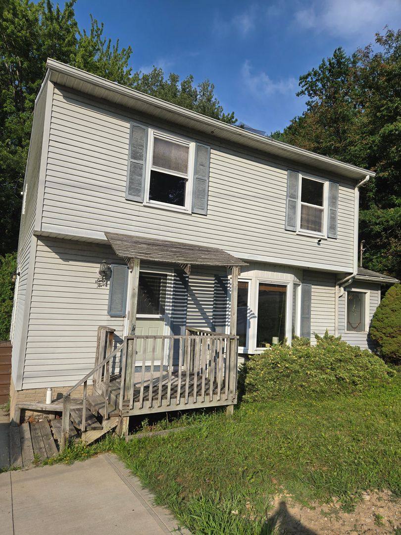 House for rent at 65 Wicklow Dr, Eastlake, OH 44095