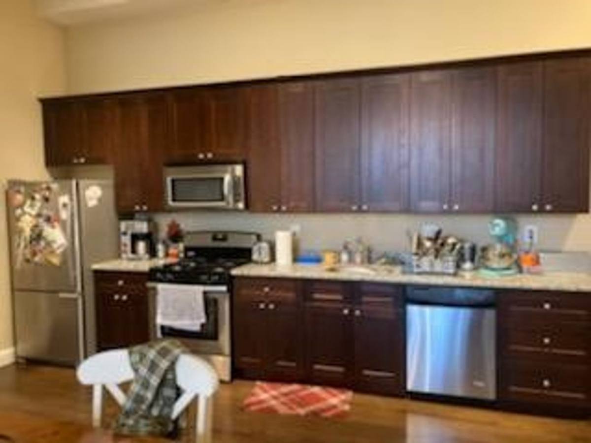 Apartment for rent at 413 York Rd, Jenkintown, PA 19046
