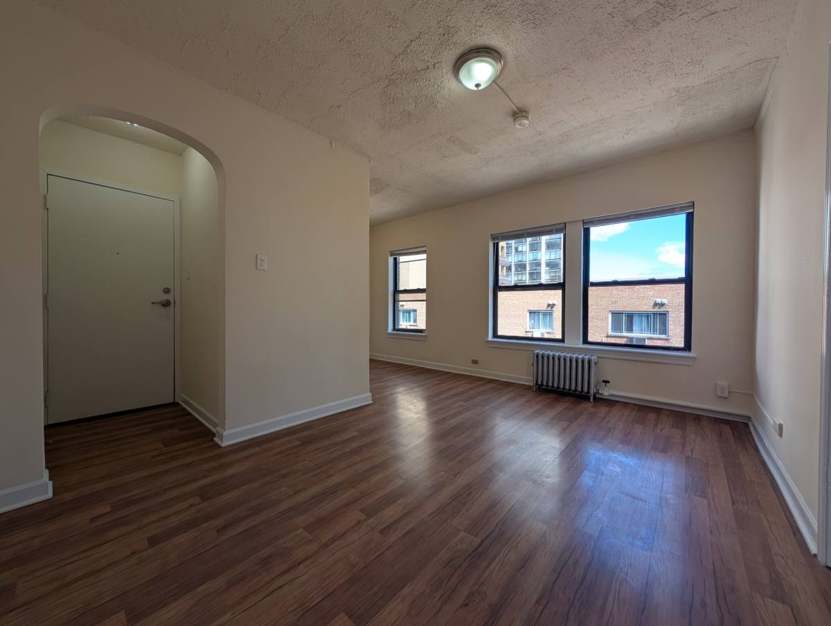 House for rent at 5417 N Kenmore, Chicago, IL 60640