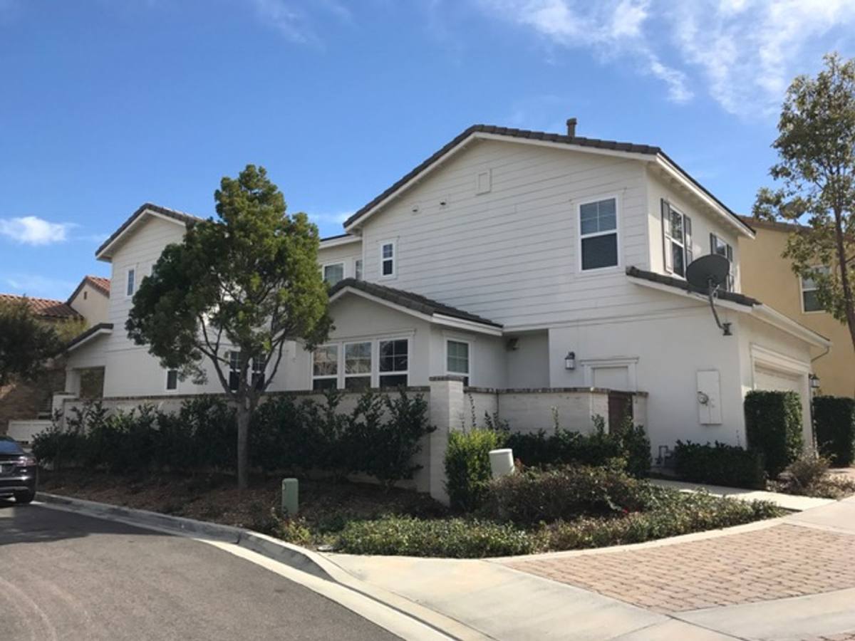 House for rent at 6097 African Holly Trail, San Diego, CA 92130