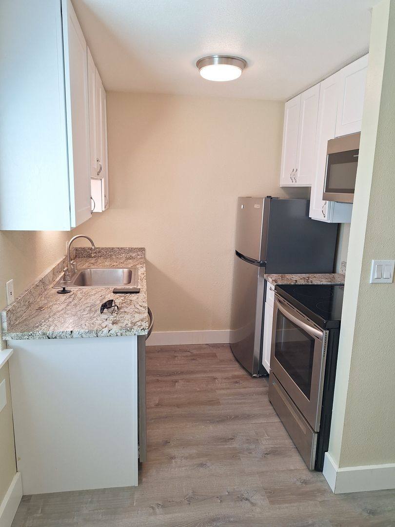 Apartment for rent at 705 Bidwell St, Folsom, CA 95630