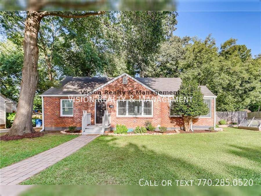 House for rent at 726 Pasley Ave SE, Atlanta, GA 30316