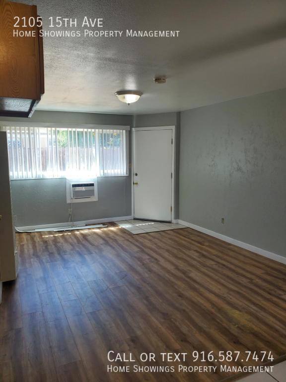 Apartment for rent at 2105 15th Ave, Sacramento, CA 95822