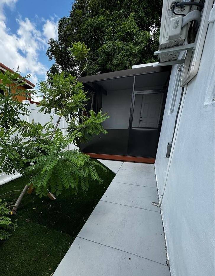 Apartment for rent at 7711 SW 19th St #1-1, Miami, FL 33155