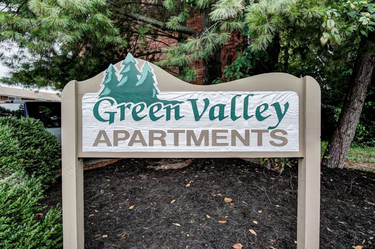 Apartment for rent at 315 Green Valley Dr, Mount Vernon, IN 47620
