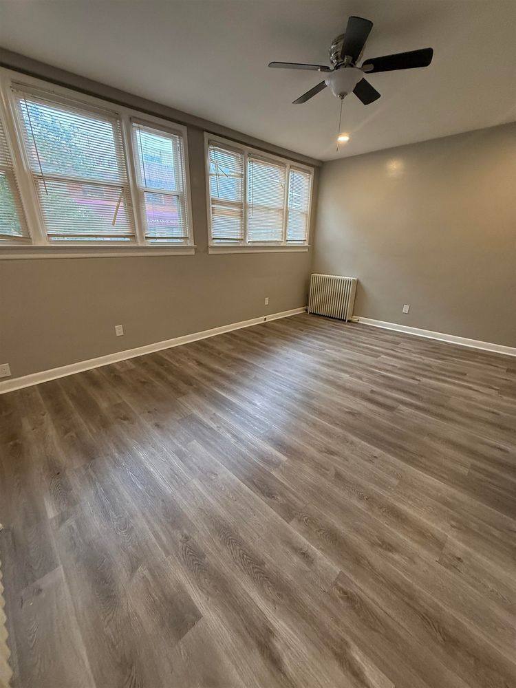 Apartment for rent at 303 Broadway #1A-1A, Bayonne, NJ 07002