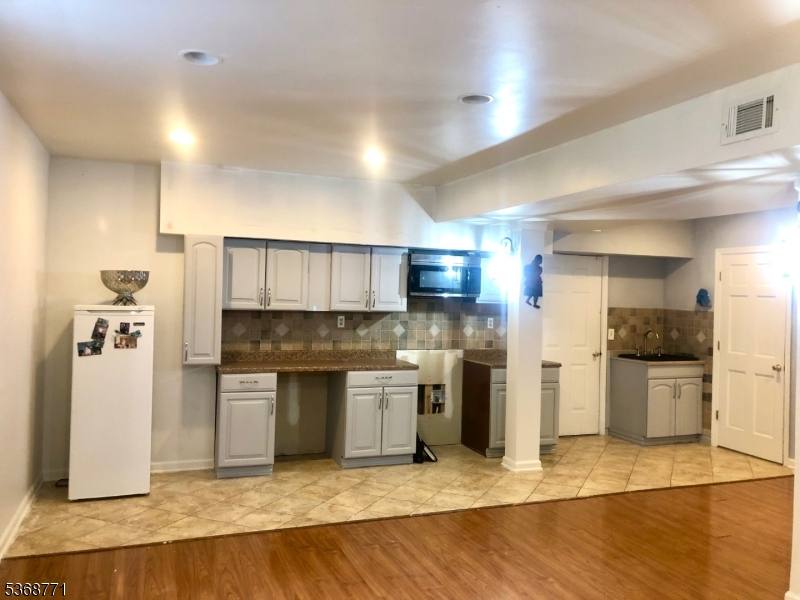 Apartment for rent at 2 Windy Bush Lane #2, Glasser, NJ 07837