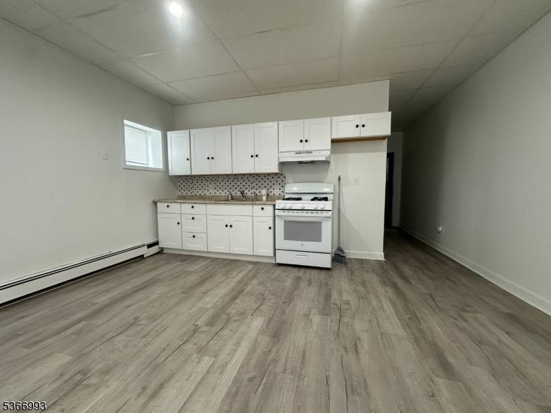 Apartment for rent at 52 Stuyvesant Ave #52, Belleville, NJ 07109
