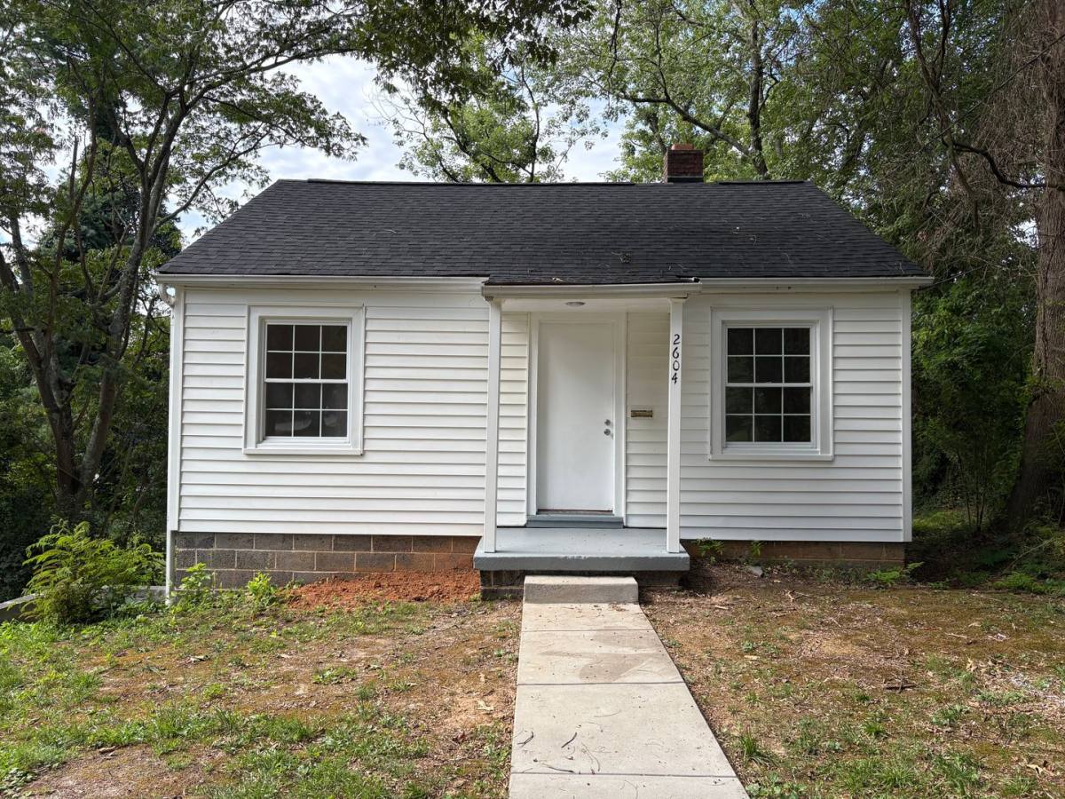House for rent at 2604 Lyndhurst Ave, Winston Salem, NC 27103