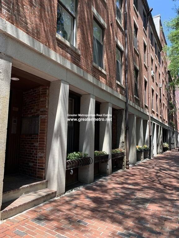 Townhouse for rent at 120 Commercial St #1-3, Boston, MA 02109