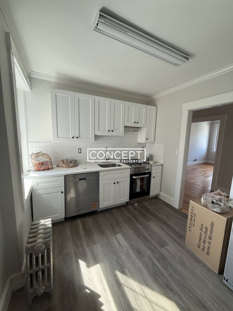 Apartment for rent at 54 Chiswick #11B, Brighton, MA 02135