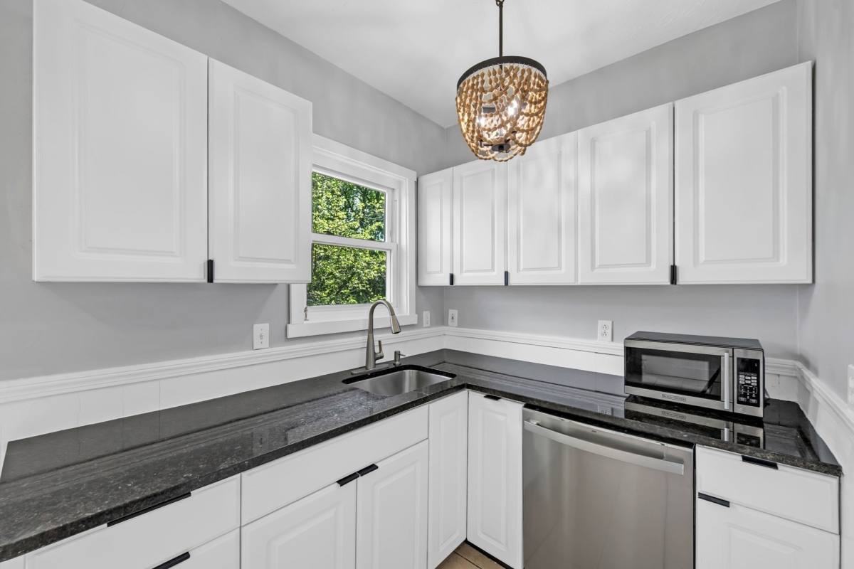 Apartment for rent at 8 Brantwood Rd #2, Worcester, MA 01602