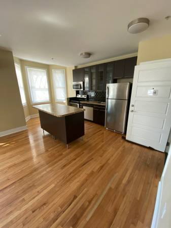 Apartment for rent at 319 W Chelten Ave #103, Philadelphia, PA 19144