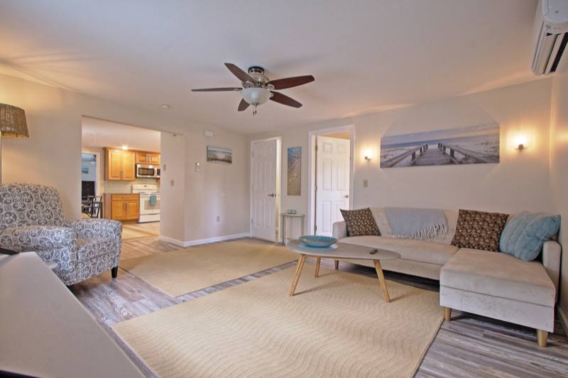Apartment for rent at 123 A S Railroad St, Hummelstown, PA 17036