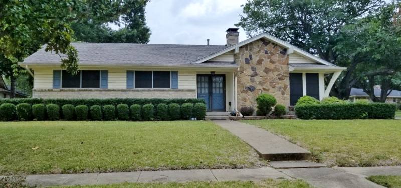 House for rent at 1538 Douglas Dr, Garland, TX 75041