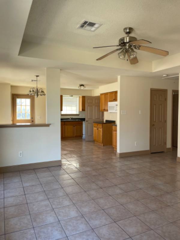 Apartment for rent at 3327 Jupiter Dr, Chalmette, LA 70043