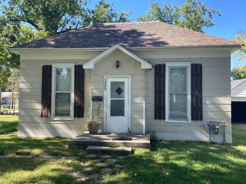 House for rent at 1322 O St, Auburn, NE 68305