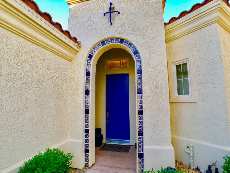 House for rent at 80937 Via Puerta Azul, La Quinta, CA 92253
